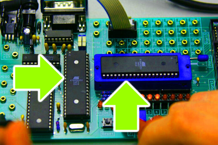 What is microcontroller and how it works?